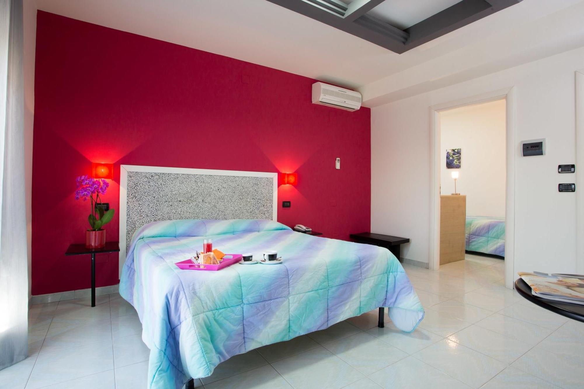 Hotel Le Ceramiche Montalto Uffugo Ruang foto