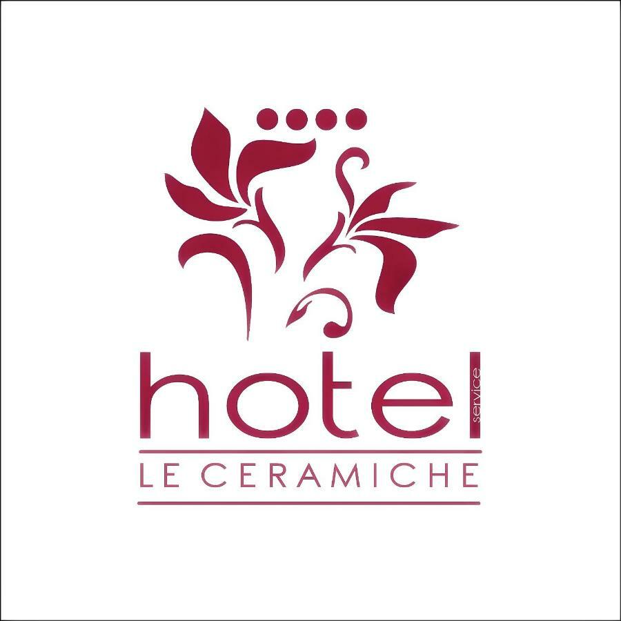 Hotel Le Ceramiche Montalto Uffugo Bagian luar foto